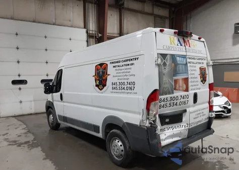 2018 Ram Promaster 2500 High Roof 136 Wb z USA, uszkodzony, nr VIN 3C6TRVCG6JE112648